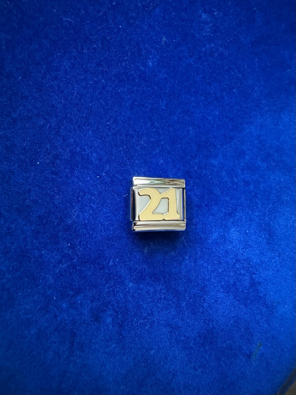 “21” 18k OG Manuel Zed Italian Charm